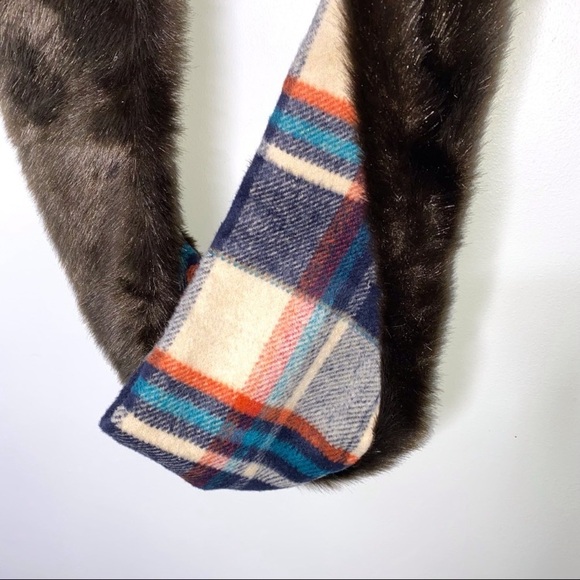 Donna Salyers fabulous faux fur wool and faux sable mink eternity scarf EUC - Picture 3 of 6